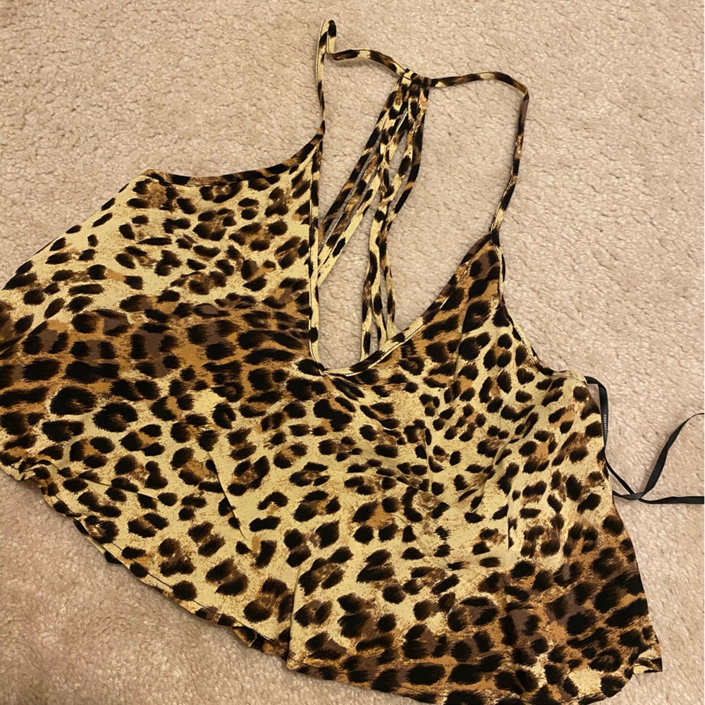 Cheetah print crop top